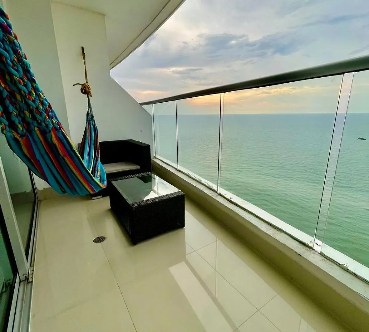 Hospedaje, Phs, Palmeto Bocagrande, Cartagena, Turismocolmbia-Fit Apartmán